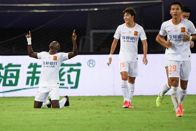 小赖特：博格巴身材保持得很好，他能适应英超